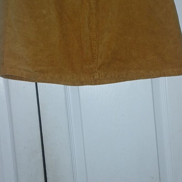 SO lace up mini corduroy mustard color fall winter mini skirt Sz 17 33W NWT - Picture 2 of 8